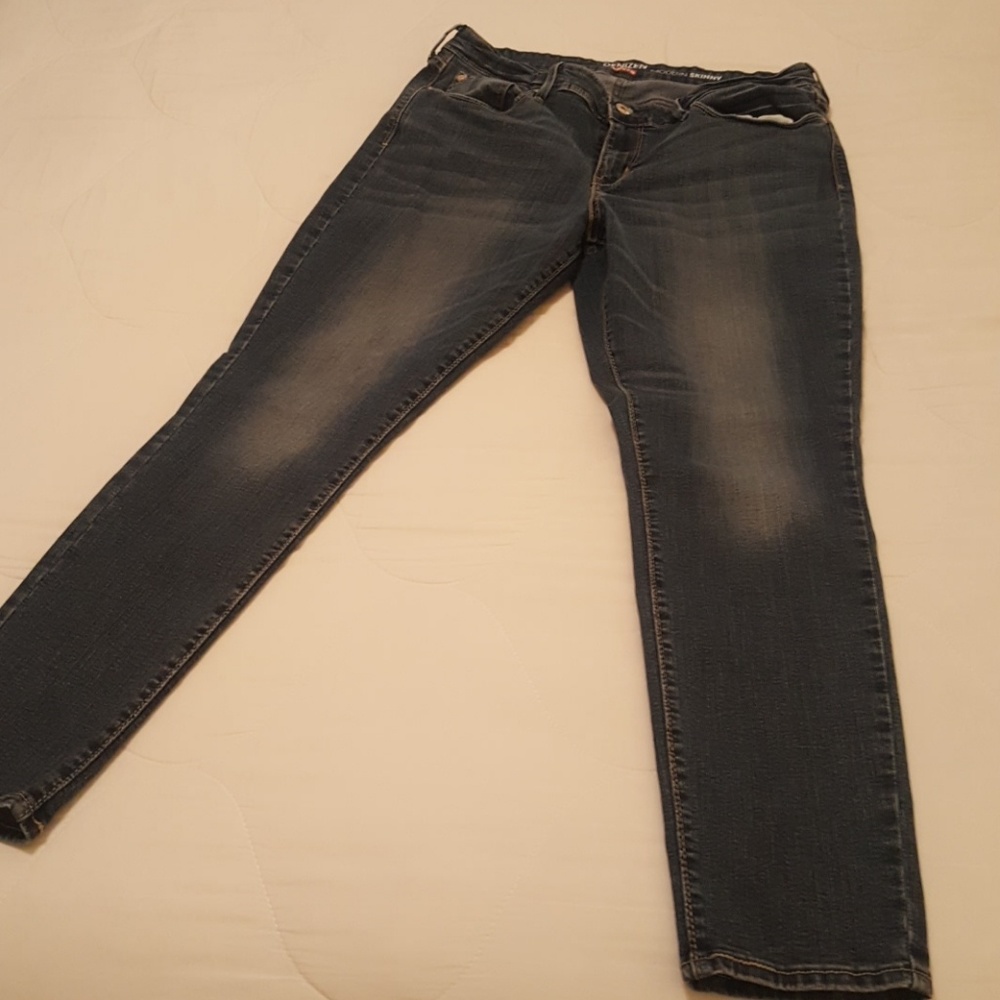 Denizen from Levi's skinny jeans